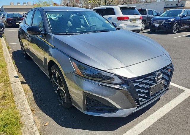 2023 NISSAN ALTIMA (VIN: 1N4BL4CW8PN326185)