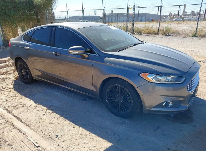 2014 FORD FUSION SE photo