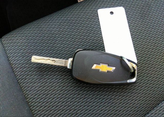2018 CHEVROLET CRUZE VIN: 1G1BE5SM8J7237568