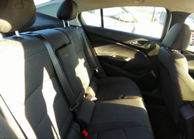 2018 CHEVROLET CRUZE VIN: 1G1BE5SM8J7237568