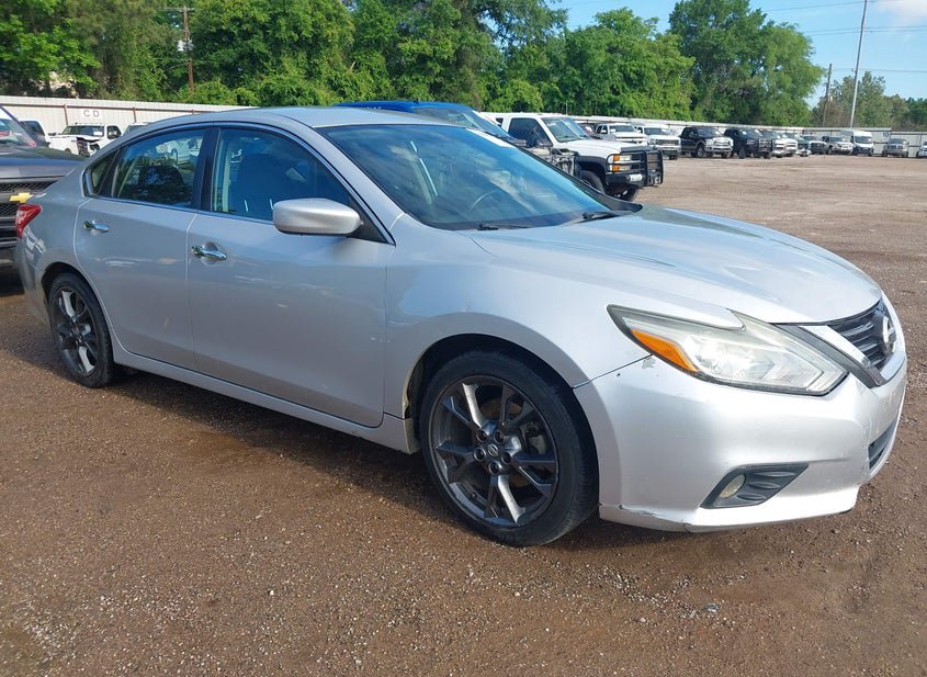 2017 Nissan Altima 2.5L photo