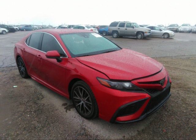 2021 TOYOTA CAMRY (VIN: 4T1G11AK4MU490227)