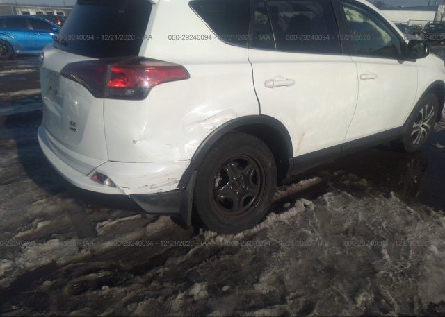 JTMBFREV5JJ175811 2018 TOYOTA RAV4