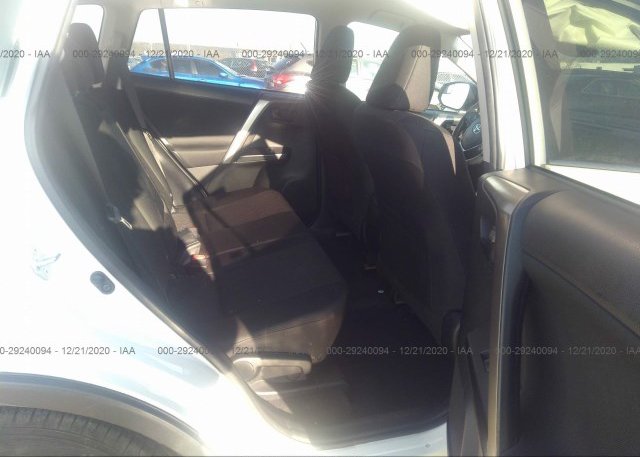 JTMBFREV5JJ175811 2018 TOYOTA RAV4