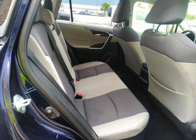 2021 TOYOTA RAV4(VIN: JTMR6RFVXMD013785