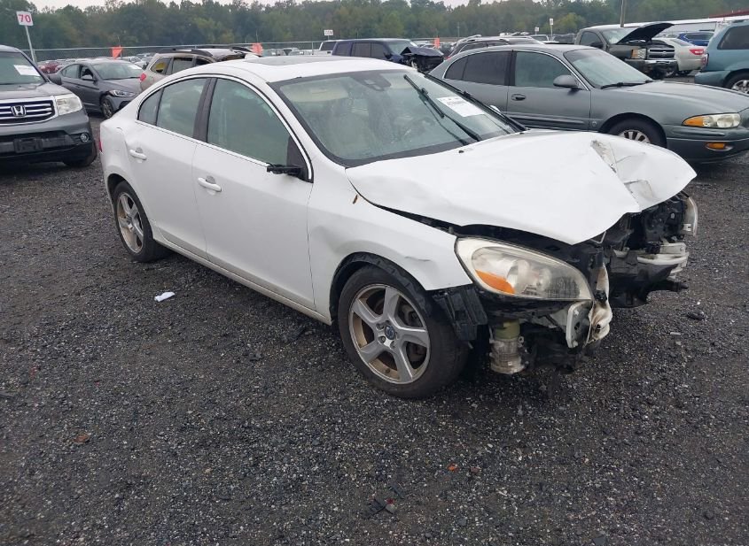 2012 VOLVO S60 T5 photo