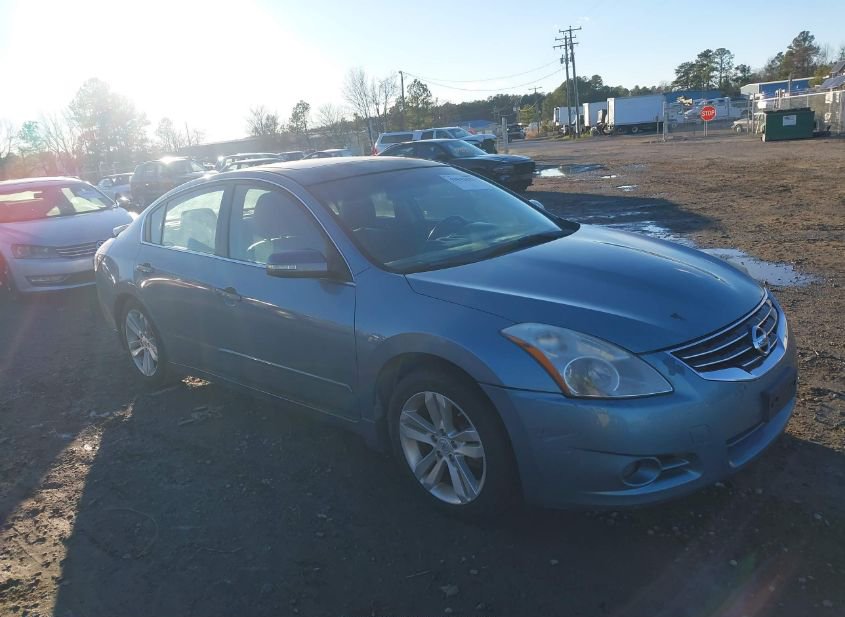 2011 NISSAN ALTIMA 3.5 SR photo