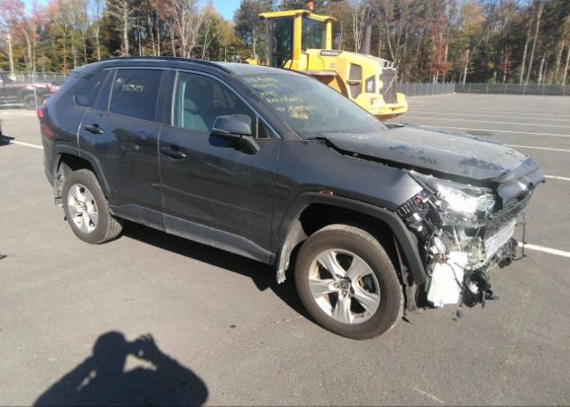 2021 TOYOTA RAV4 (VIN: 2T3P1RFV4MC180668)