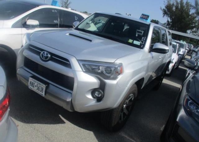 2022 TOYOTA 4RUNNER (VIN: JTEPU5JR3N6046242)