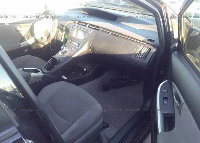 пригнать из сша 2013 TOYOTA PRIUS JTDKN3DU7D5647951