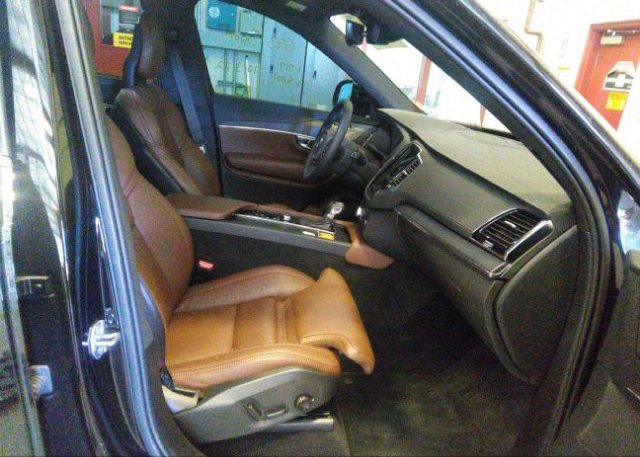 2021 VOLVO XC90(VIN: YV4A22PL2M1769915