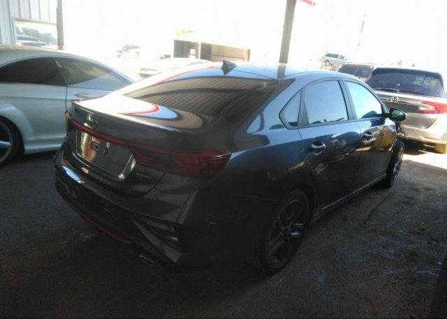 2021 KIA FORTE(VIN: 3KPF34AD5ME306103