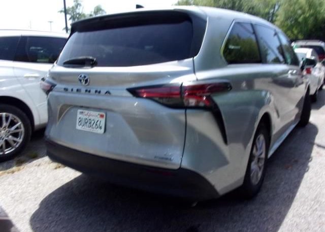 2021 TOYOTA SIENNA(VIN: 5TDKRKEC3MS017410