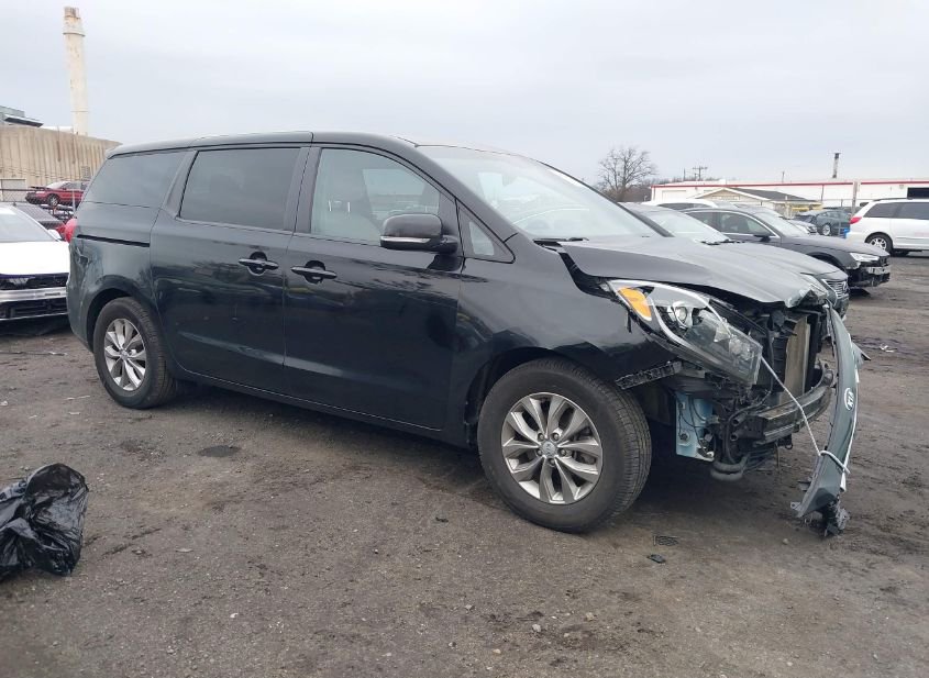 2019 KIA SEDONA LX photo