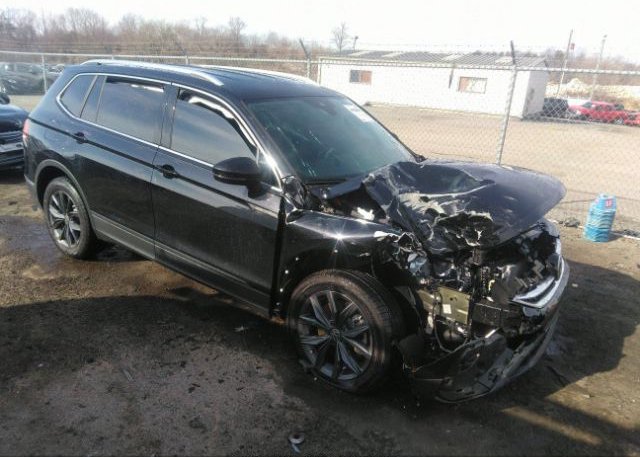 2022 VOLKSWAGEN TIGUAN (VIN: 3VV2B7AX8NM091452)