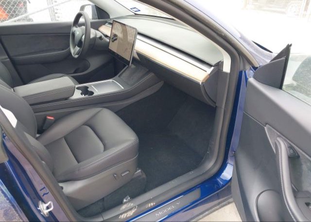 2022 TESLA MODEL Y(VIN: 7SAYGDEE9NA002607