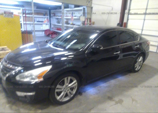из сша 2013 NISSAN ALTIMA 1N4BL3AP9DC111203