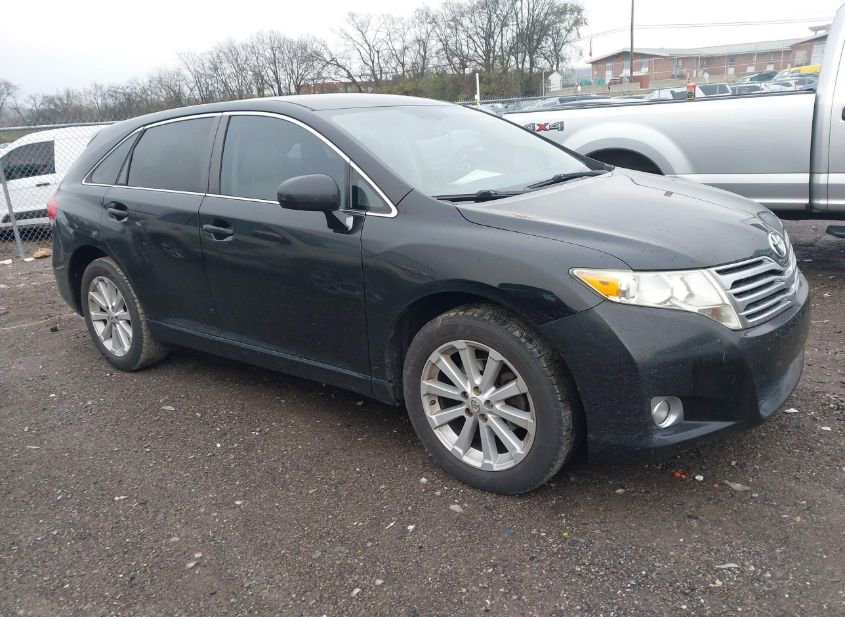 2010 TOYOTA VENZA photo