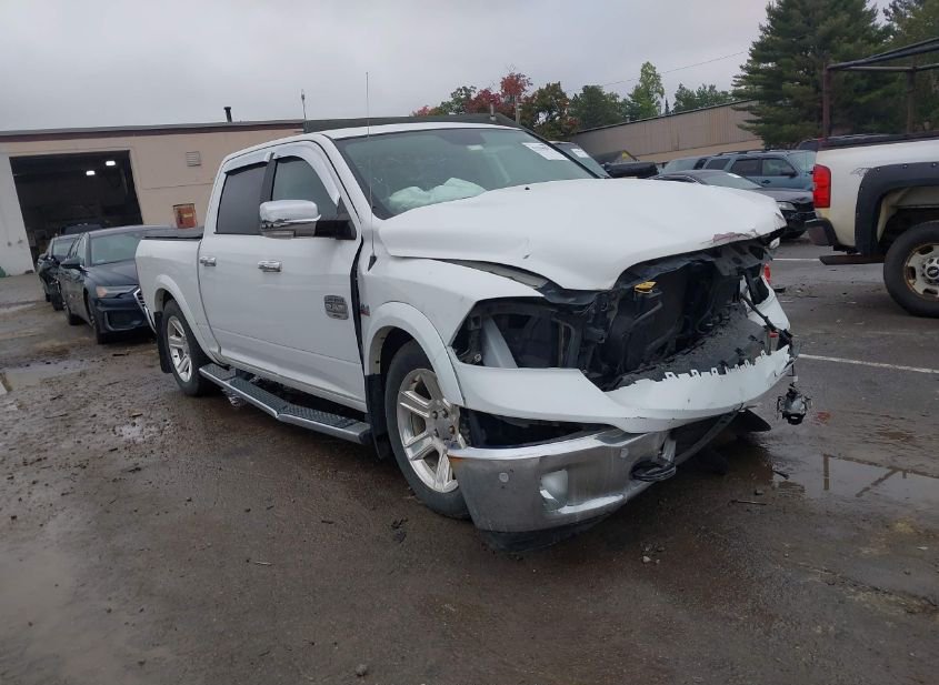2015 Ram 1500 5.7L photo
