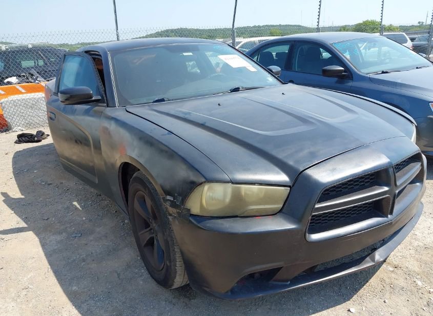 2012 DODGE CHARGER SE photo