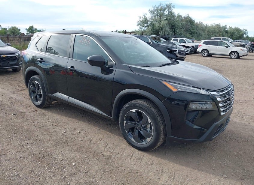 2025 Nissan Rogue 1.5L photo