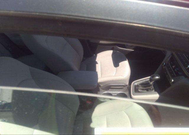 5NPD74LF6HH126589 2017 HYUNDAI ELANTRA-4