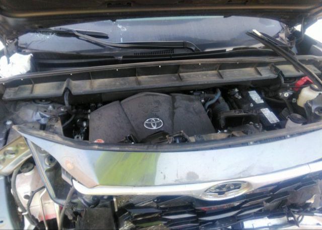 2021 TOYOTA HIGHLANDER(VIN: 5TDGZRAH5MS067631