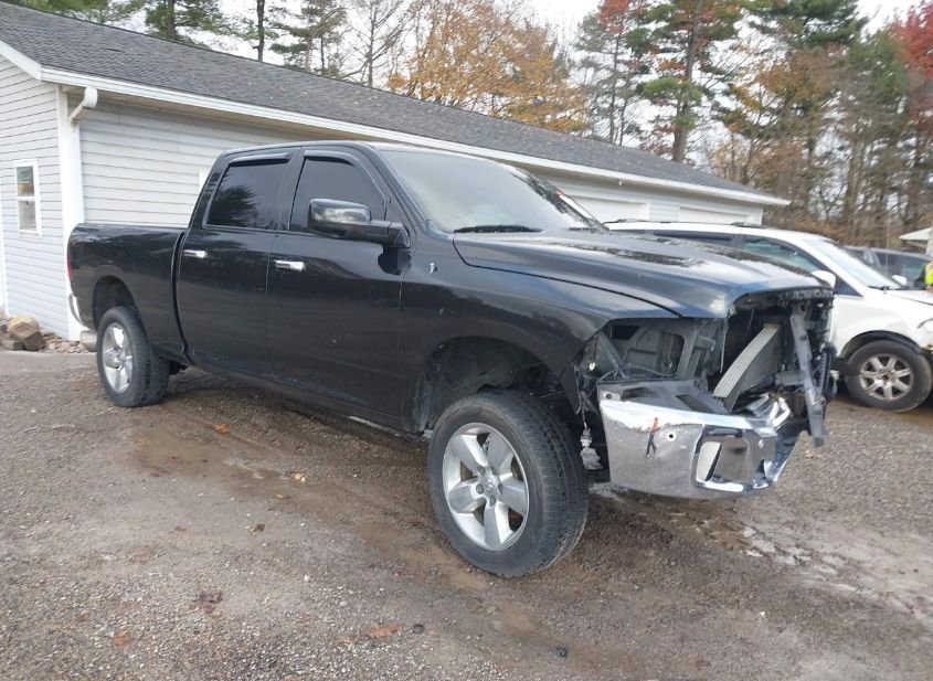 2016 RAM 1500 BIG HORN photo