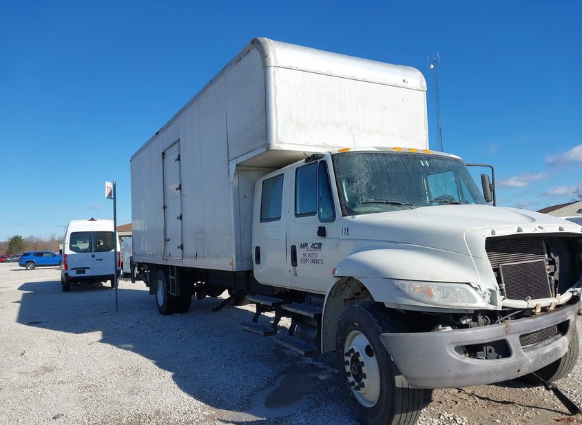 2019 International Durastar 4300 photo