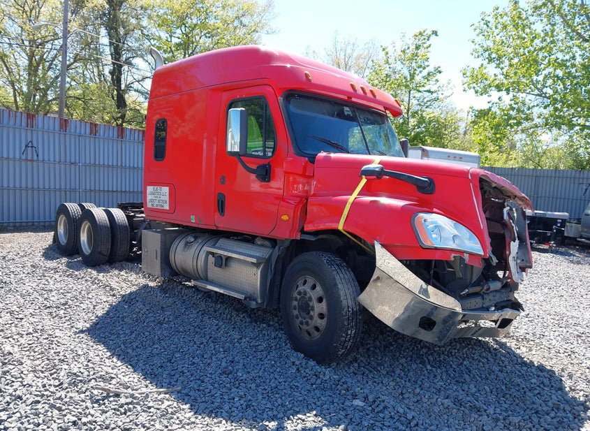 2018 Freightliner Cascadia 125 photo