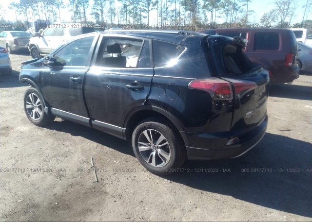 купить 2018 TOYOTA RAV4 JTMWFREV5JJ206234