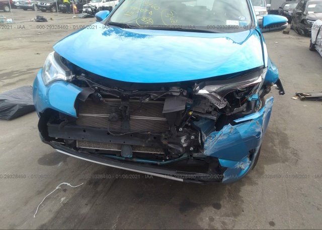 JTMRJREV3JD231188 2018 TOYOTA RAV4