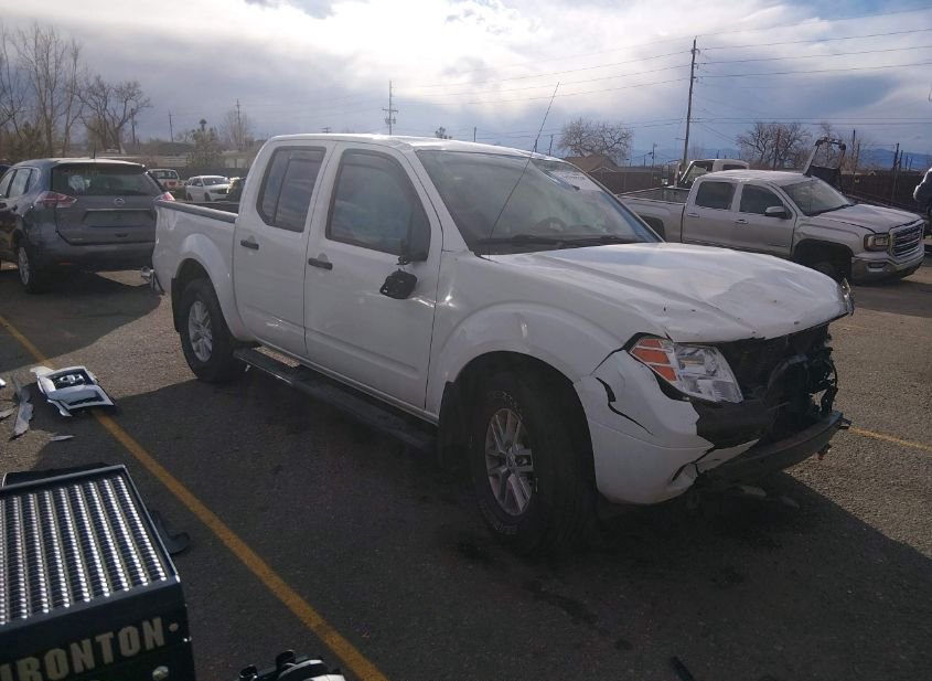 2019 Nissan Frontier 4.0L photo