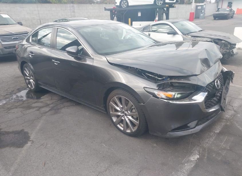 2019 MAZDA MAZDA3 SELECT PACKAGE photo