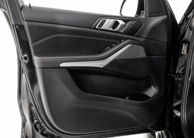 2019 BMW X5 VIN: 5UXCR6C52KLK88097