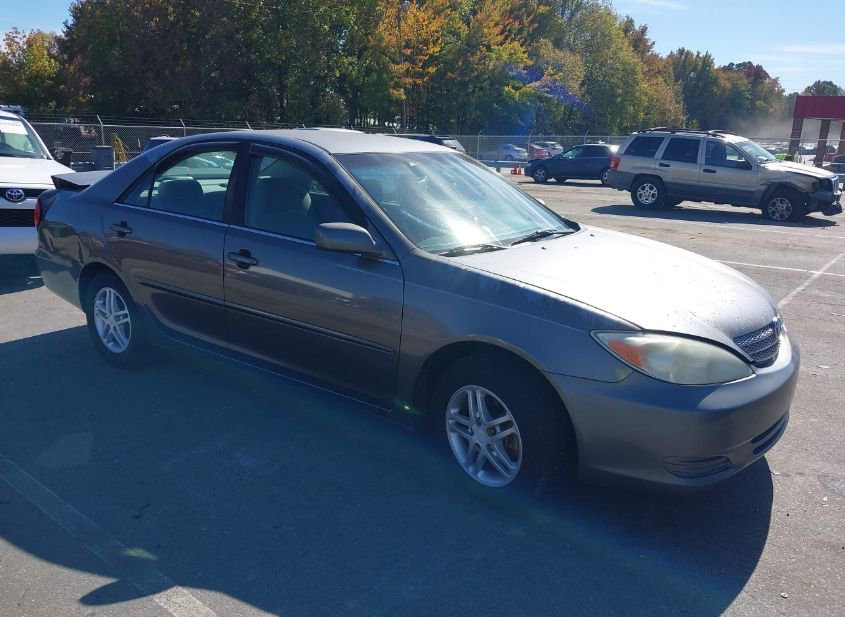 2002 TOYOTA CAMRY LE photo