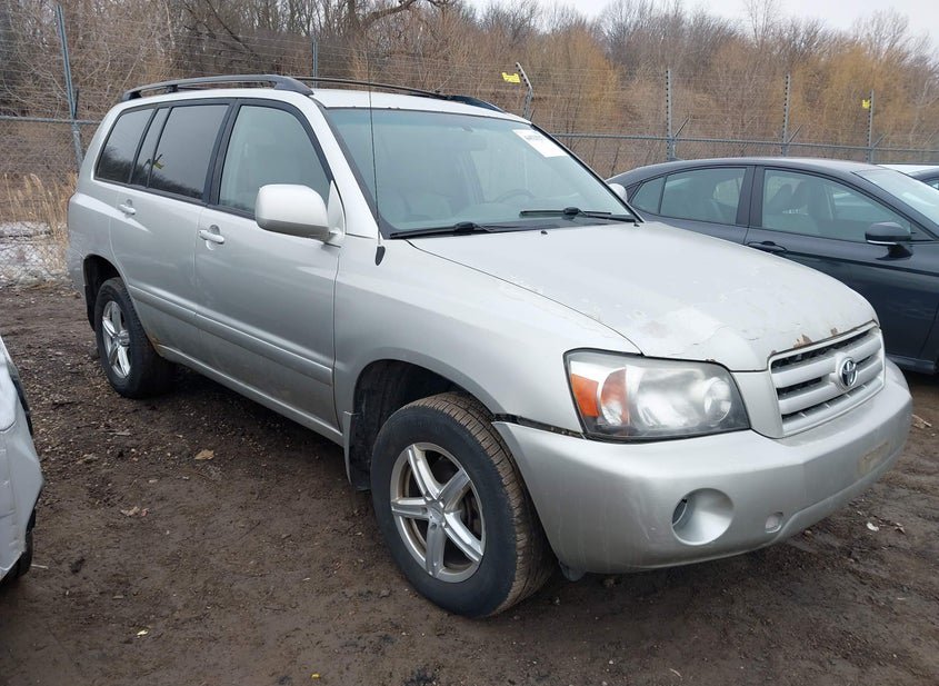 2005 TOYOTA HIGHLANDER photo