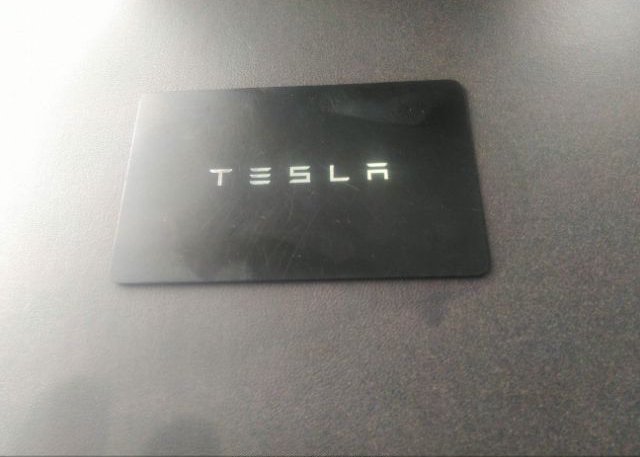 2022 TESLA MODEL Y(VIN: 7SAYGDEF1NF344046