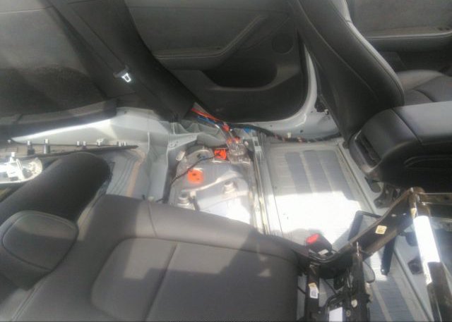 2022 TESLA MODEL Y(VIN: 7SAYGDEF1NF344046