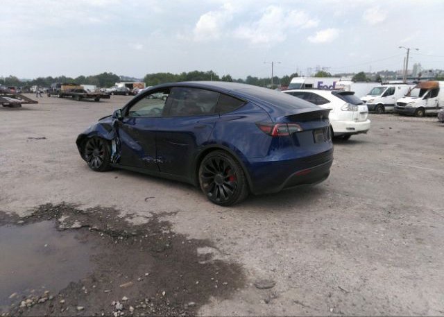 2022 TESLA MODEL Y(VIN: 7SAYGDEF0NF372243