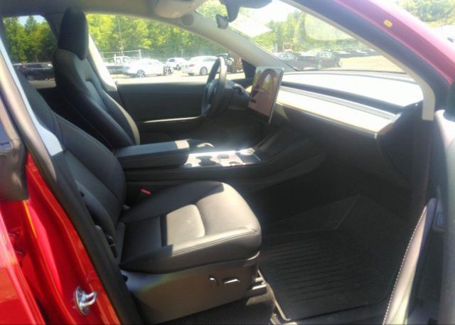 2022 TESLA MODEL Y(VIN: 7SAYGDEE1NA005162