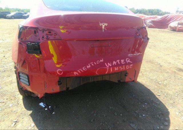 2022 TESLA MODEL Y(VIN: 7SAYGDEE1NA005162