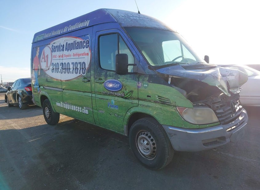 2005 DODGE SPRINTER VAN 2500 SHC photo