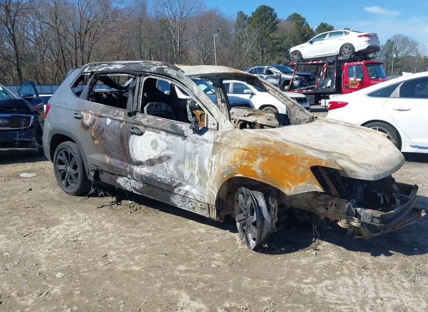 2022 Volkswagen Taos 1.5L photo