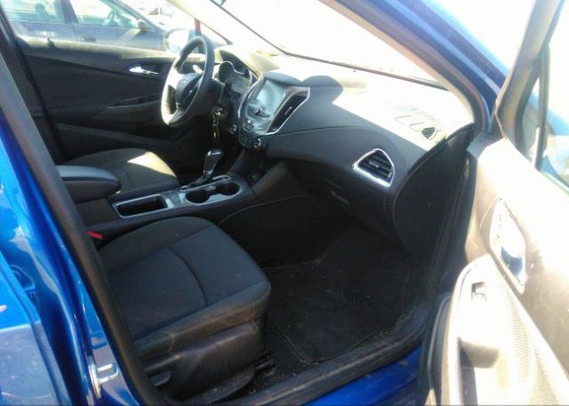 2018 CHEVROLET CRUZE VIN: 3G1BE6SM9JS597875