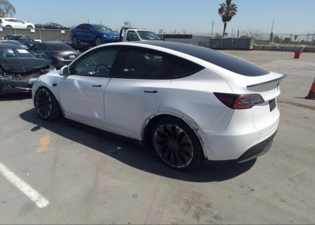 2022 TESLA MODEL Y(VIN: 7SAYGDEF2NF466737