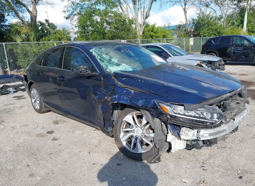 2018 HONDA ACCORD LX photo