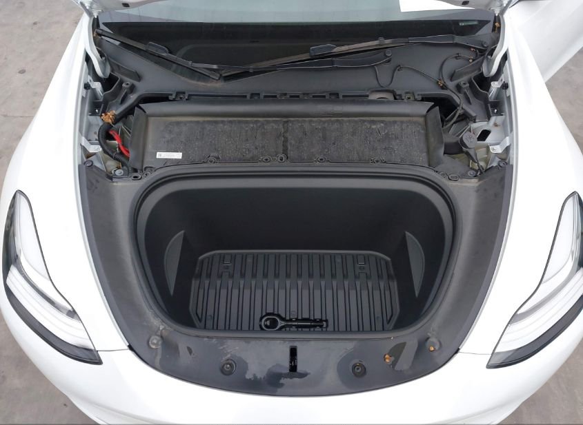 2023 TESLA MODEL Y AWD/LONG RANGE DUAL MOTOR ALL-W(VIN: 7SAYGDEE2PA101238