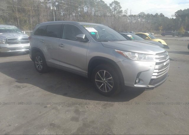 5TDKZRFH1JS268070 2018 TOYOTA HIGHLANDER