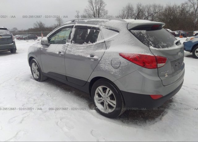 купить 2013 HYUNDAI TUCSON KM8JUCAC2DU774151